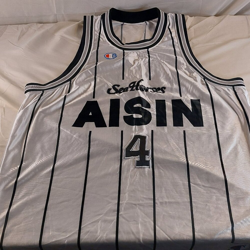 Vintage Champion Aisin Seahorses #4 Burrough Basketball Jersey  - Size: XXL